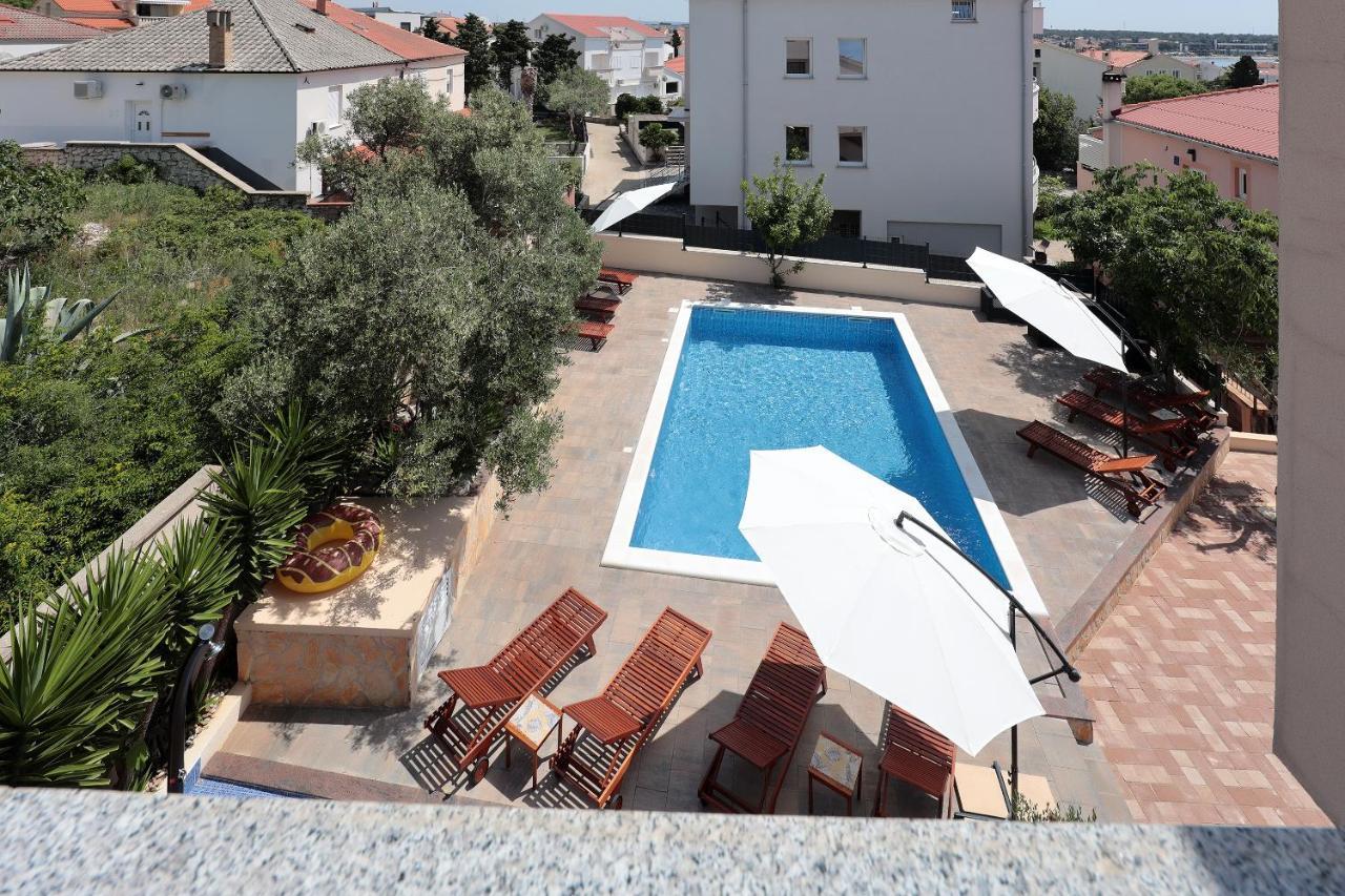 Villa Katarina نوفاليا المظهر الخارجي الصورة